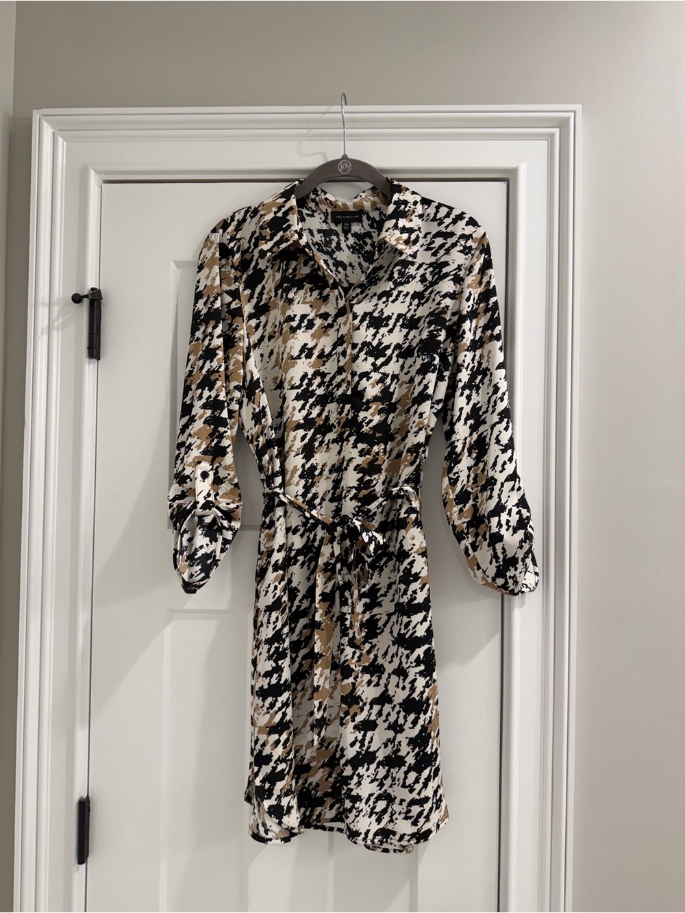 The Limited Black, White & Tan Houndstooth Shirt Dress size petite Medium